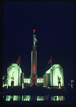 Павильон СССР на Всемирной выставке в Нью-Йорке 1939 года